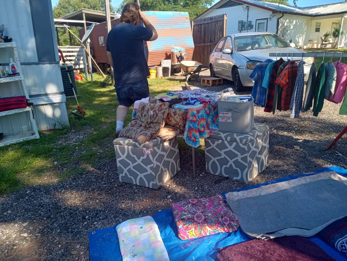 ZAVALLA YARD SALE