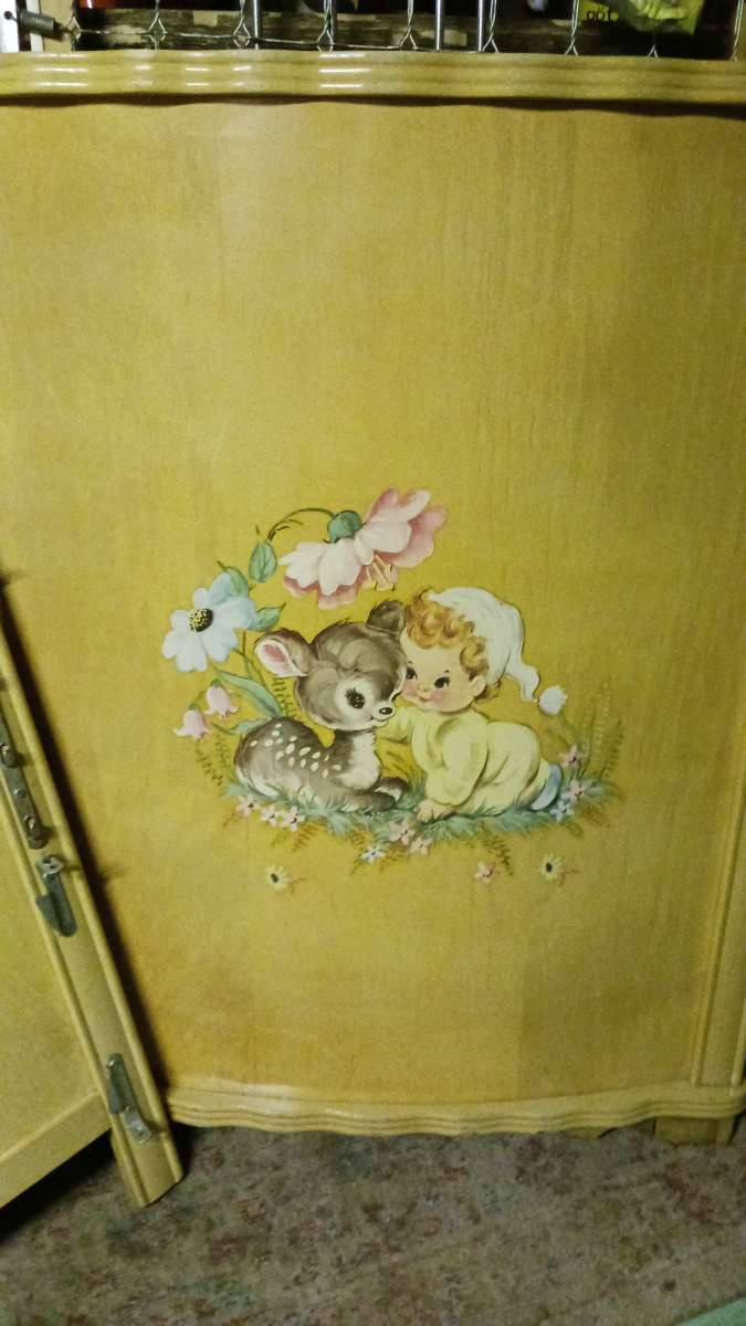 vintage baby bed