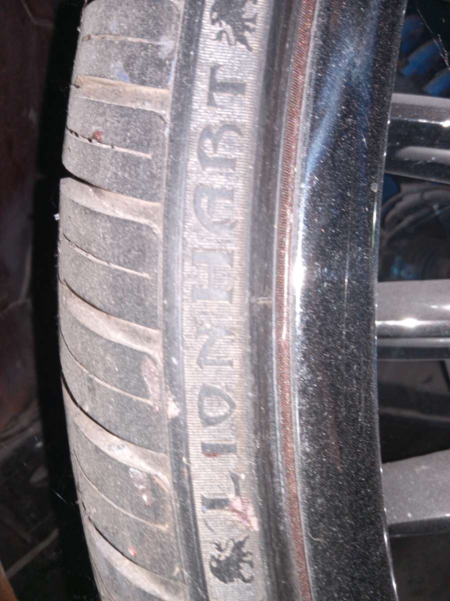 NEW 28 inch RIMS TIRES