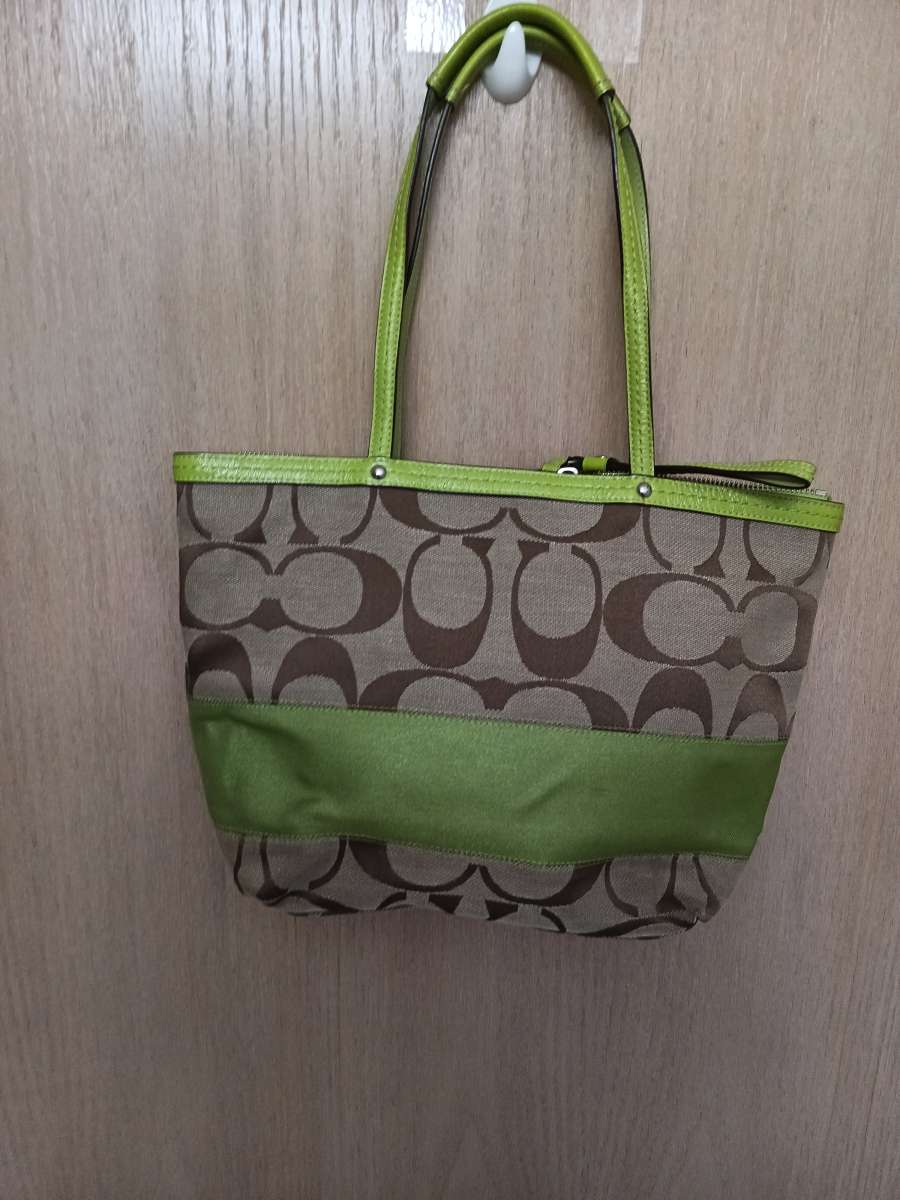 Coach Green leather and beige canvas