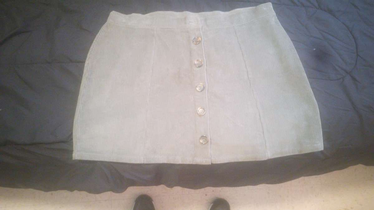 I green corduroy skirt button down the front size extra