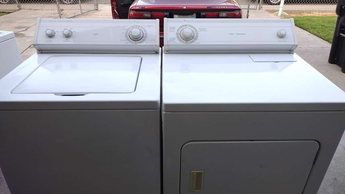 whirlpool washer and gas dryer