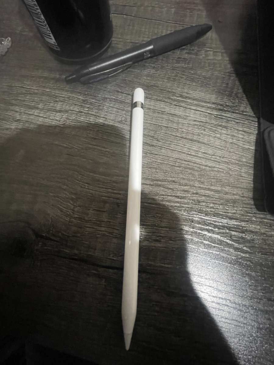 iPad 7th gen with Apple Pencil included