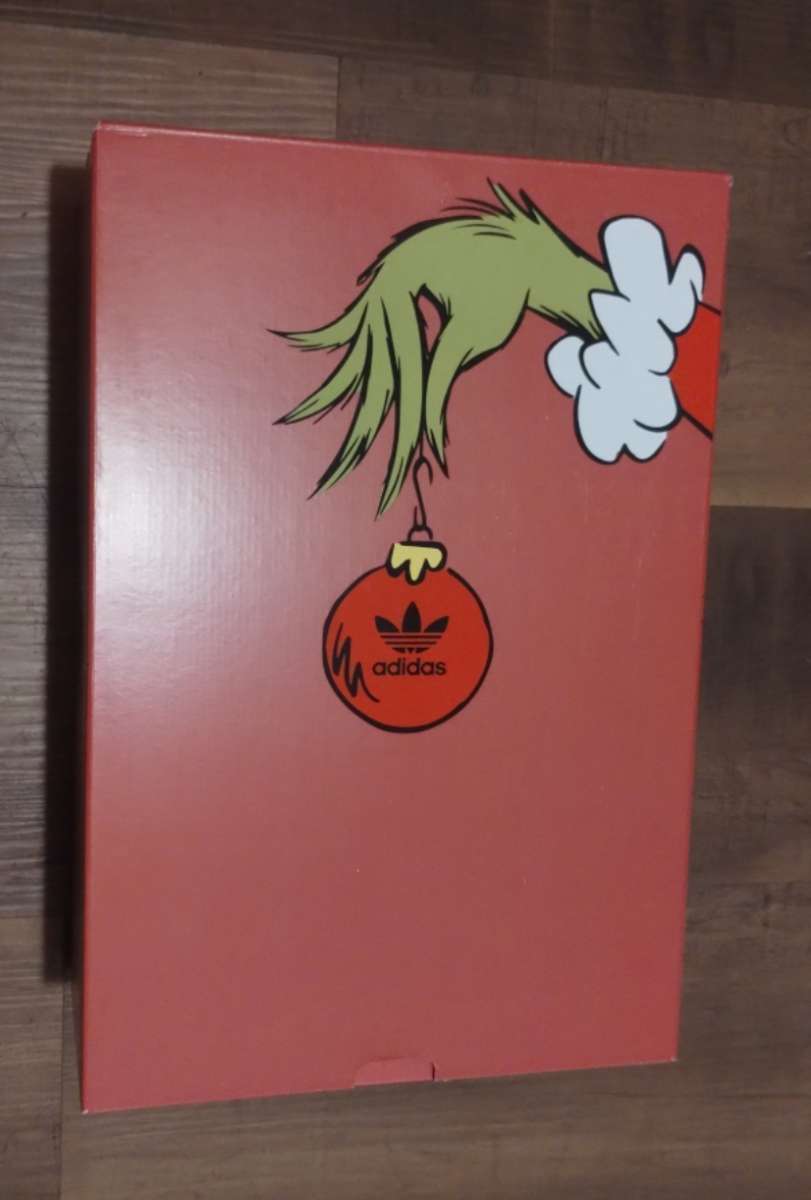 Adidas Forum Low x The grinch