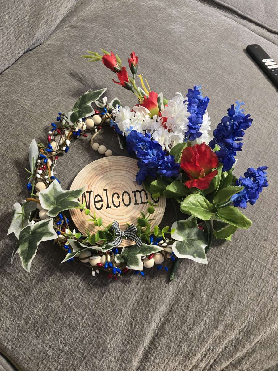 floral 4th of july decor