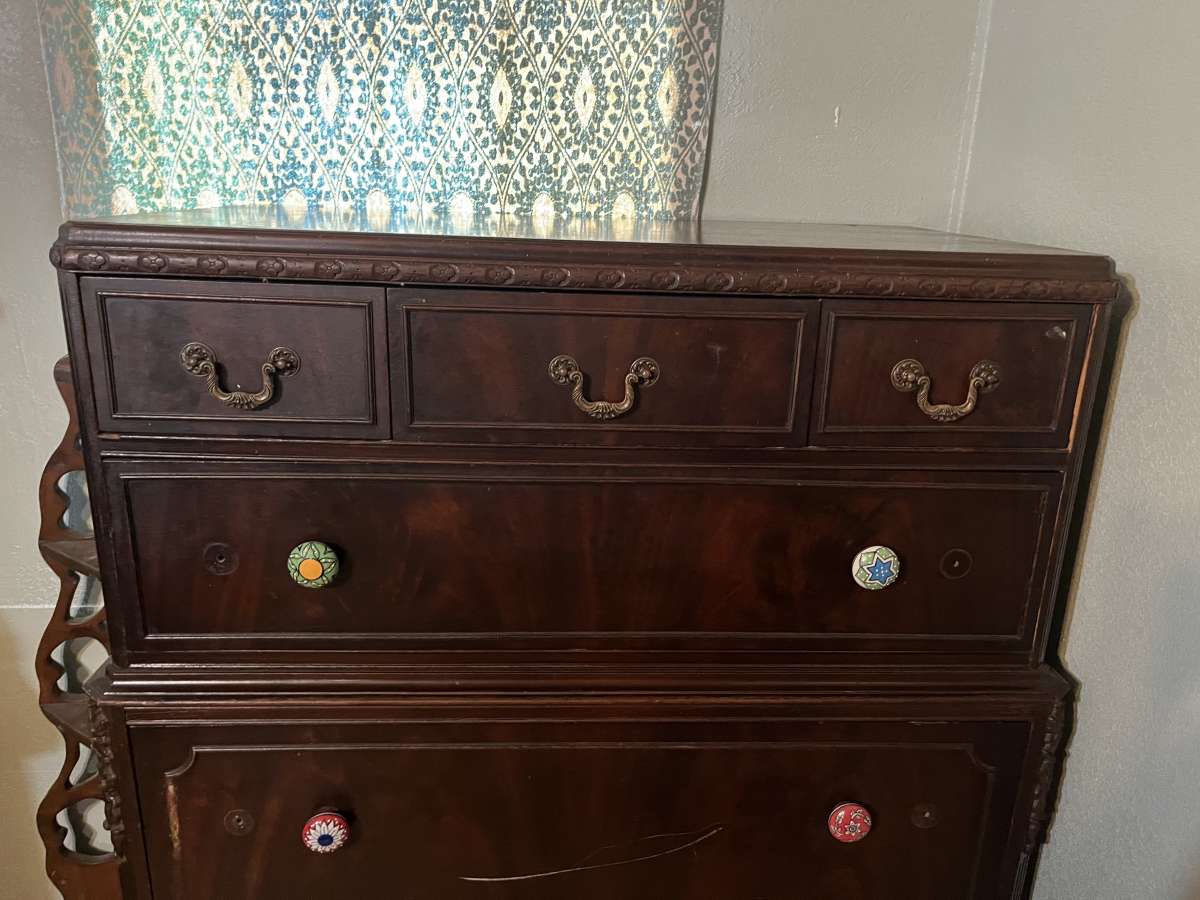 Matching dresser and vanity
