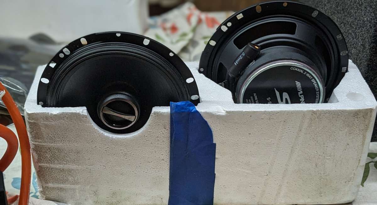 complete Alpine stero system with sub amp and install kit