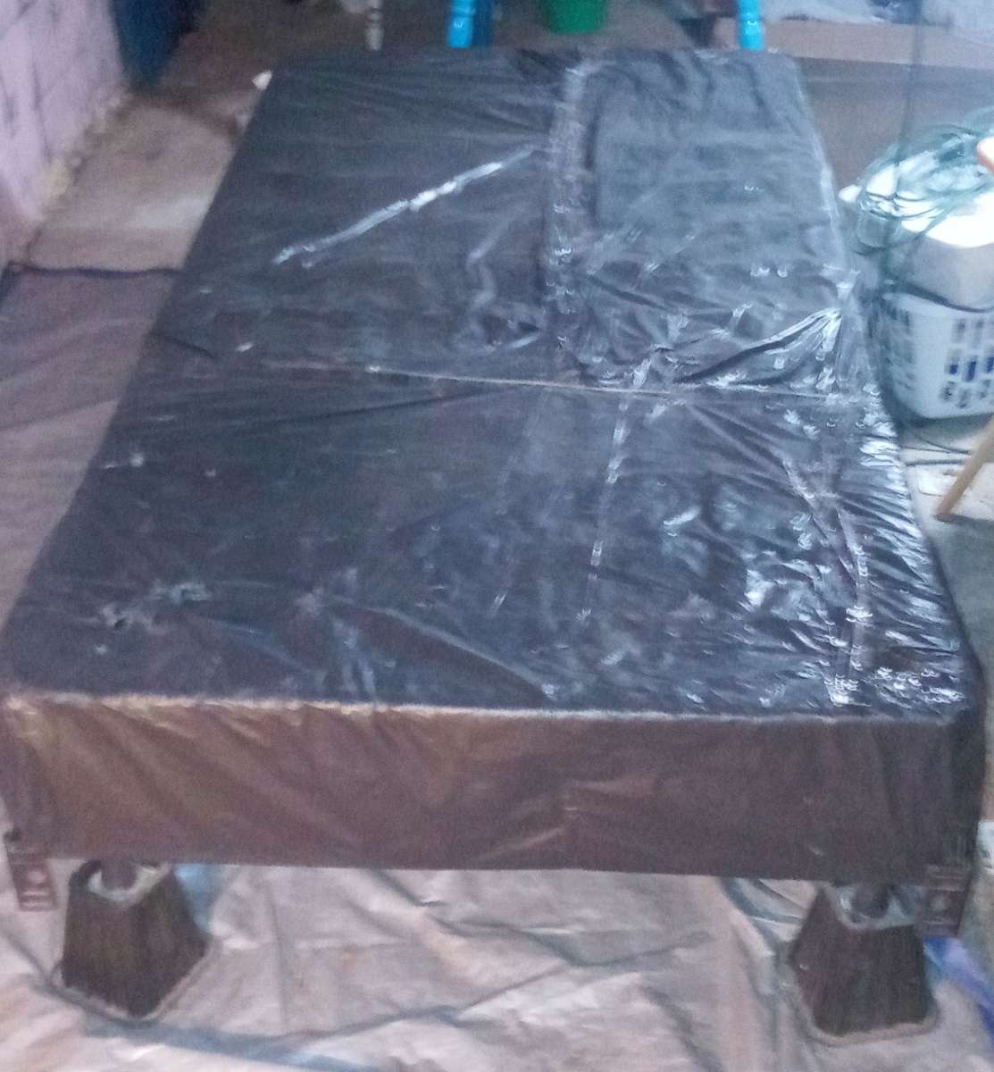 twin size bed frame and box spring