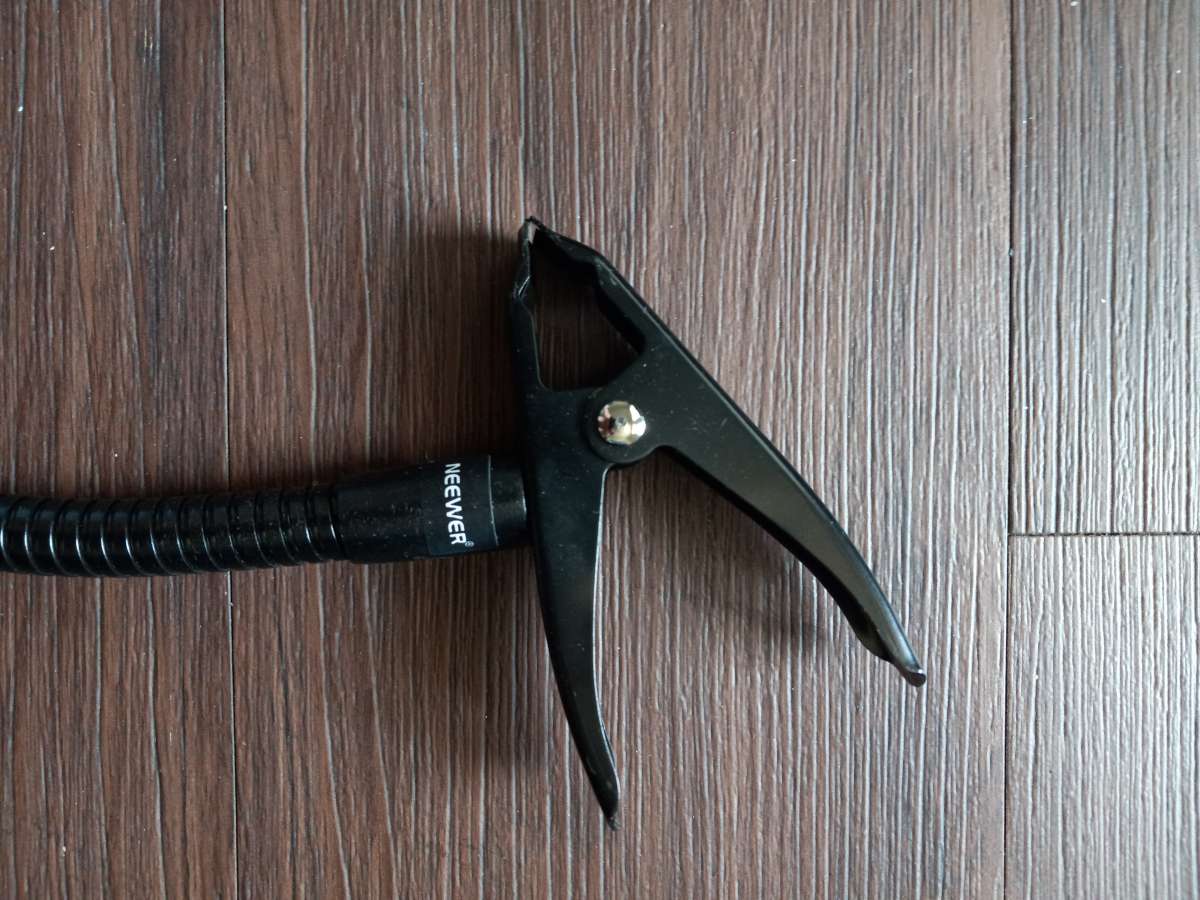 3 Neewer Product Photography Clamps