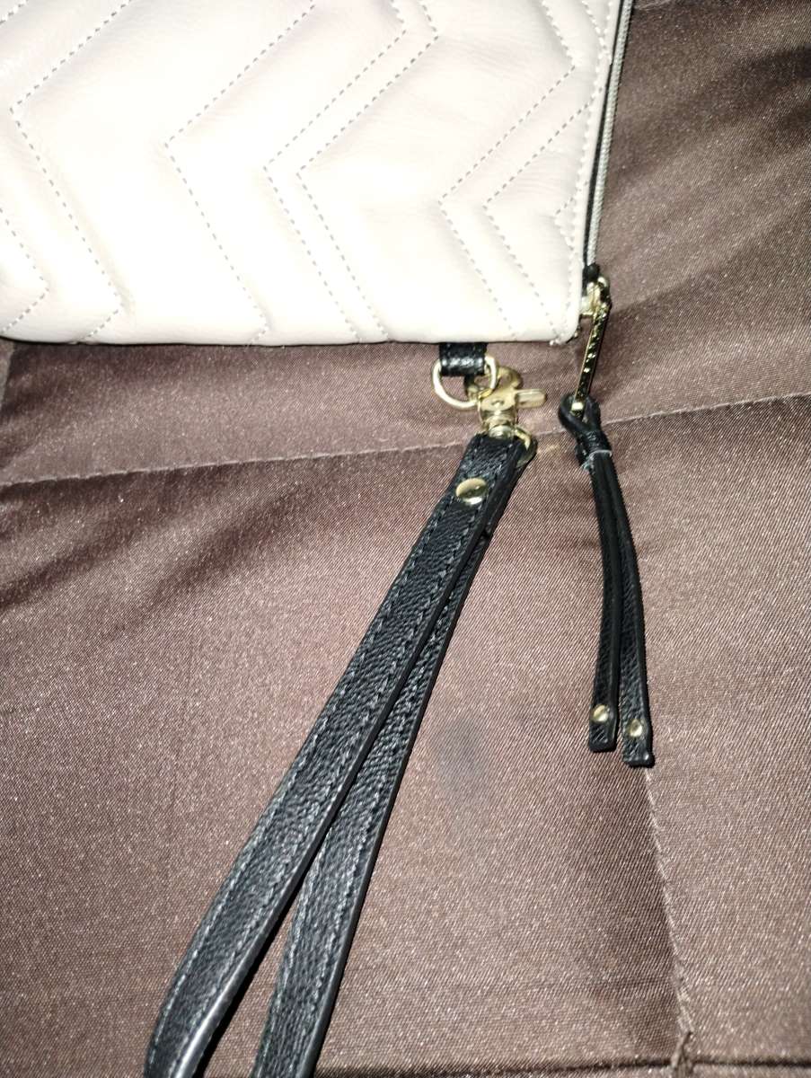 Bestsy Johnson wristlet