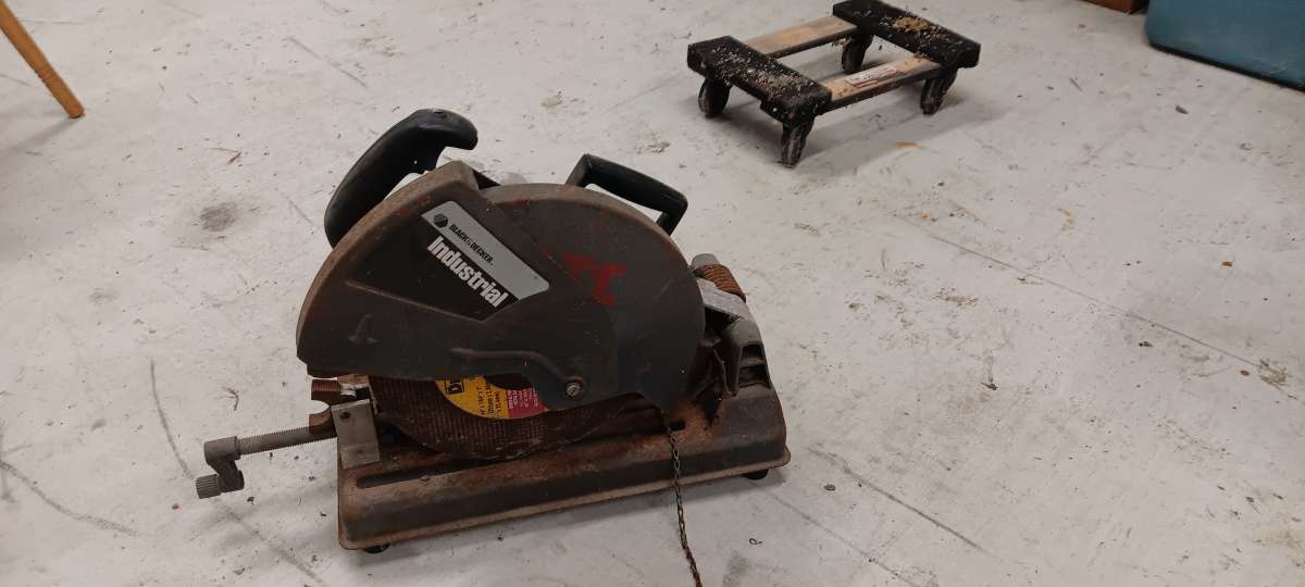 Black and decker industrial chop saw