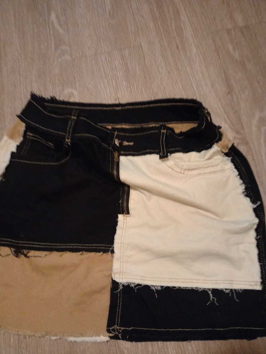 white black tan low Short skirt