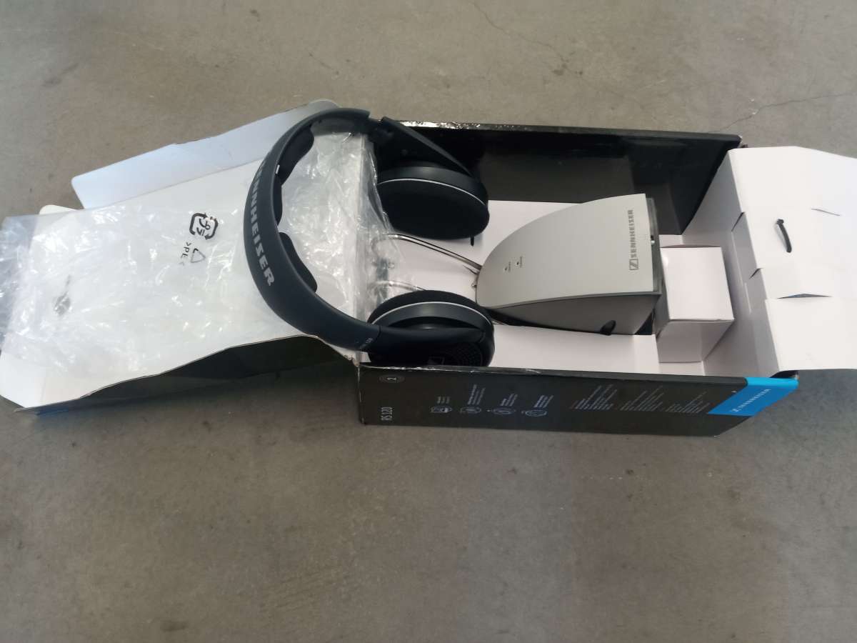 the new RS120 SENNHEISER wireless