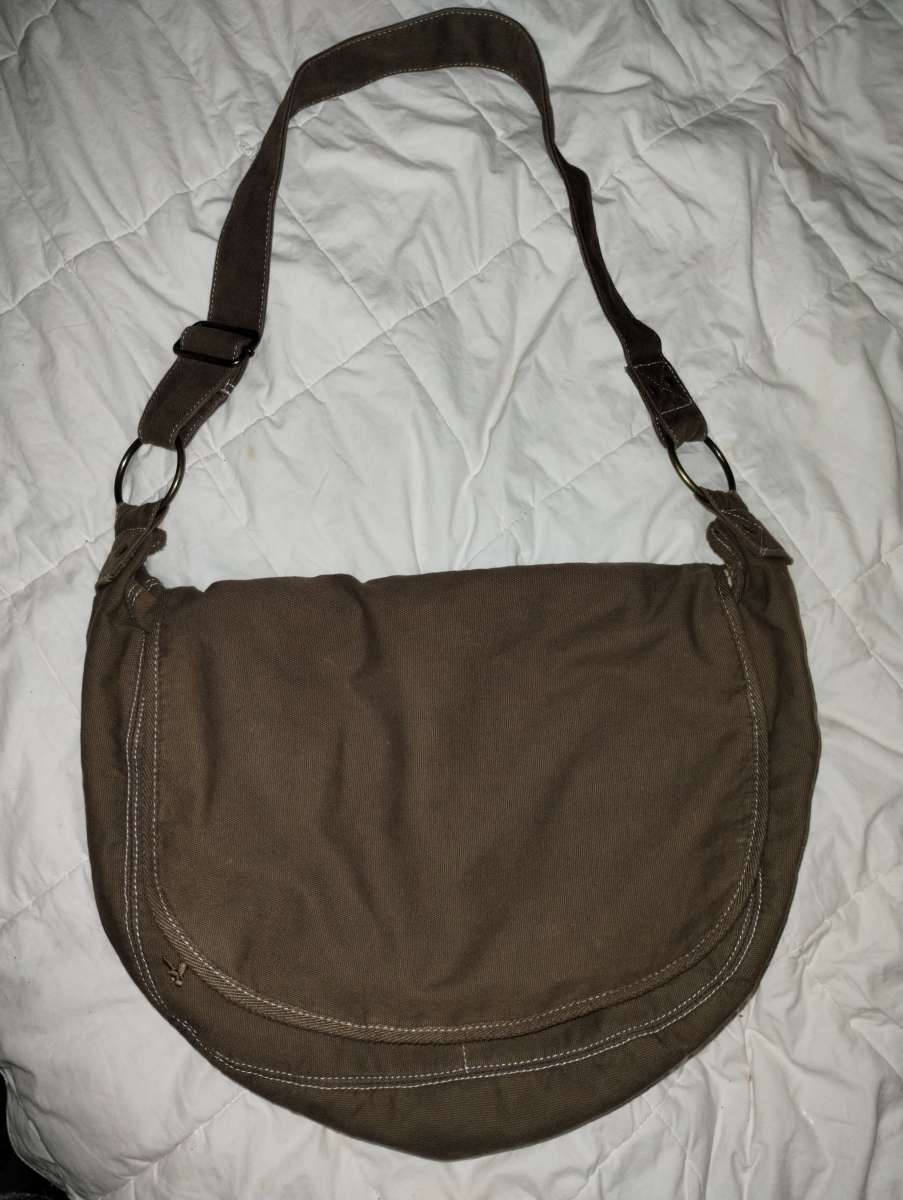 American eagle Messenger bag