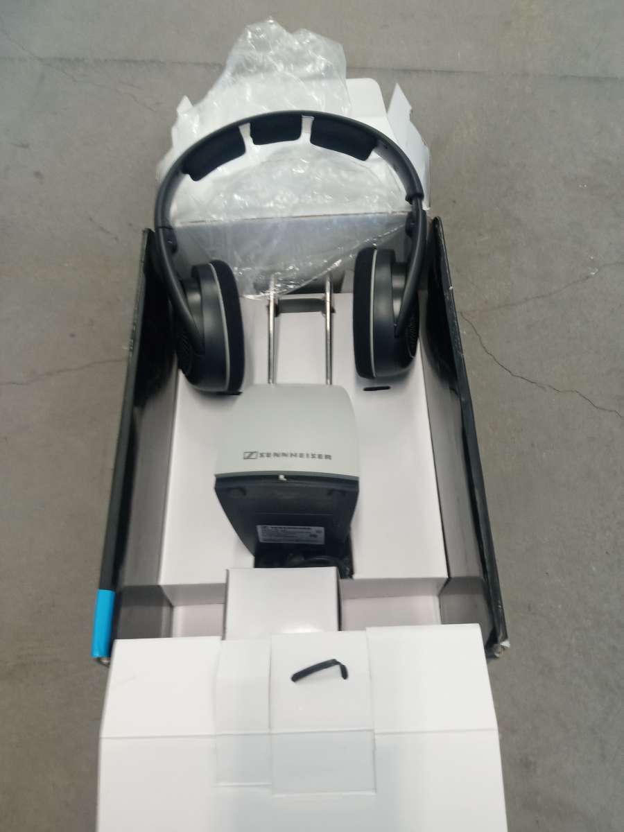 the new RS120 SENNHEISER wireless