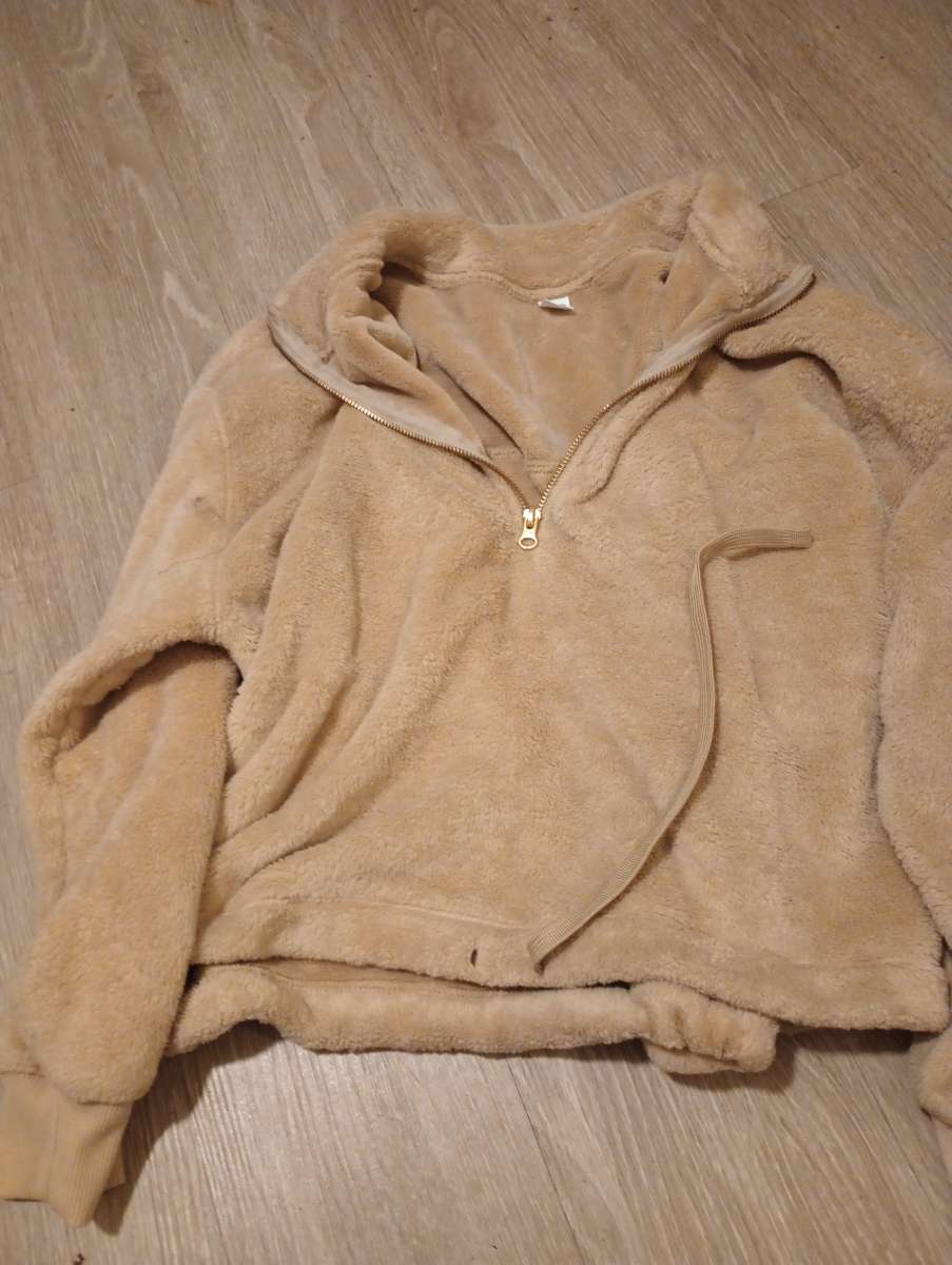 old navy fleece gold medium size