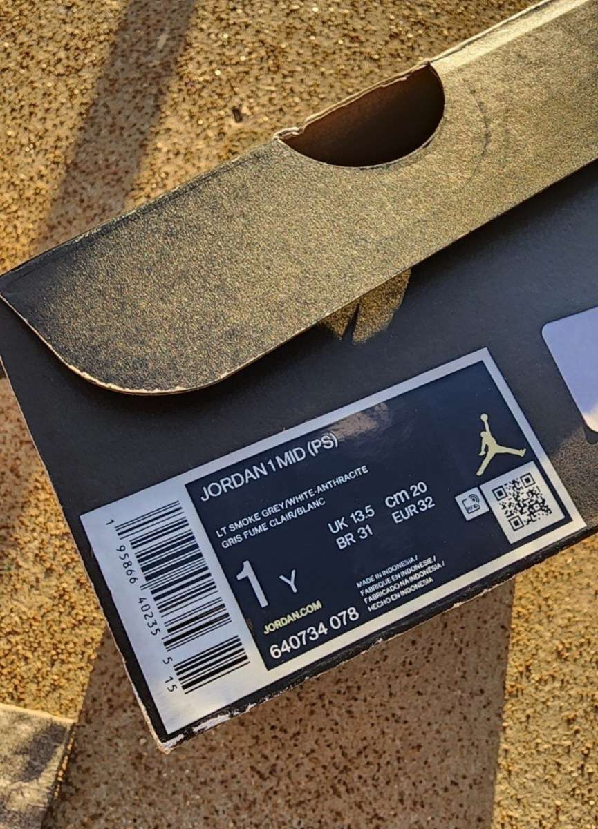 NIKE AIR JORDAN 1 Mid 640734078 White Smoke Grey Sneakers  K