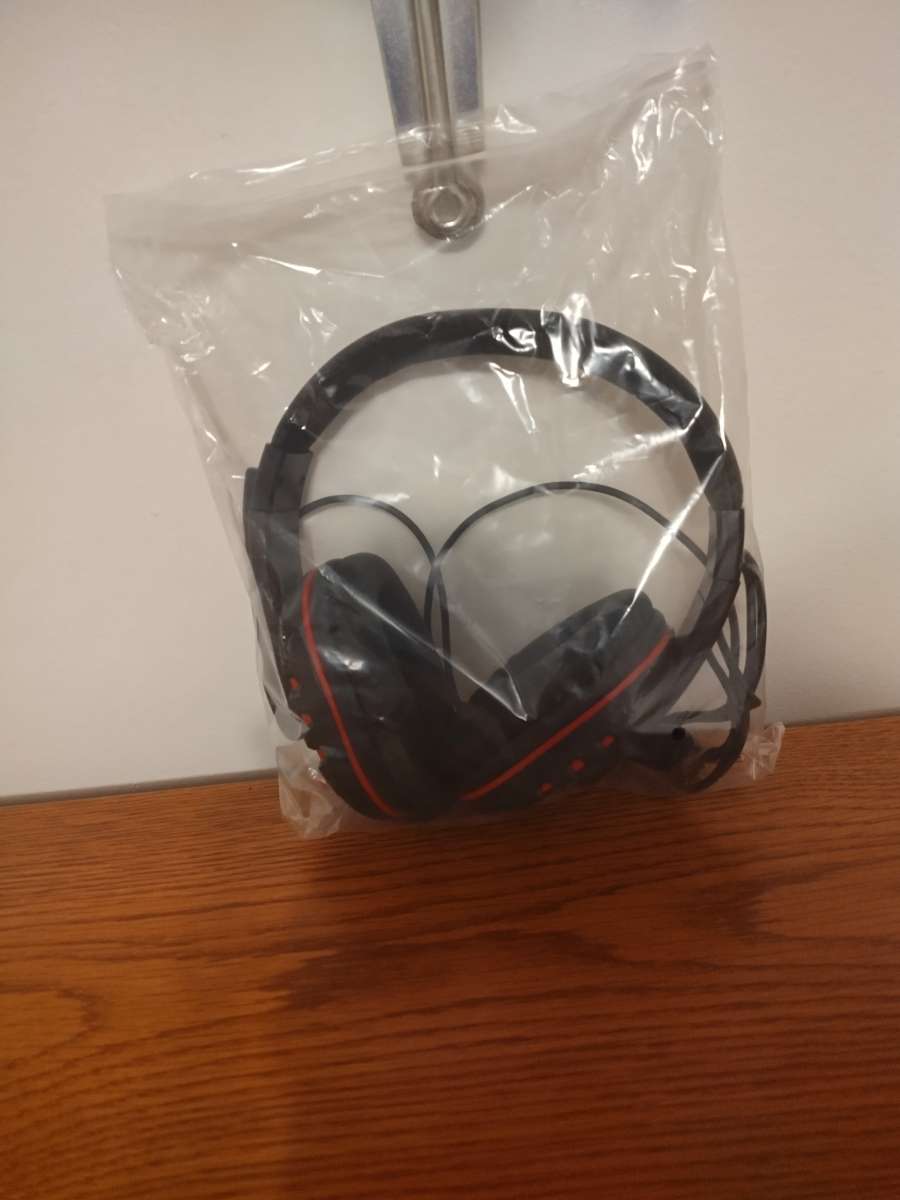 gaming headphones