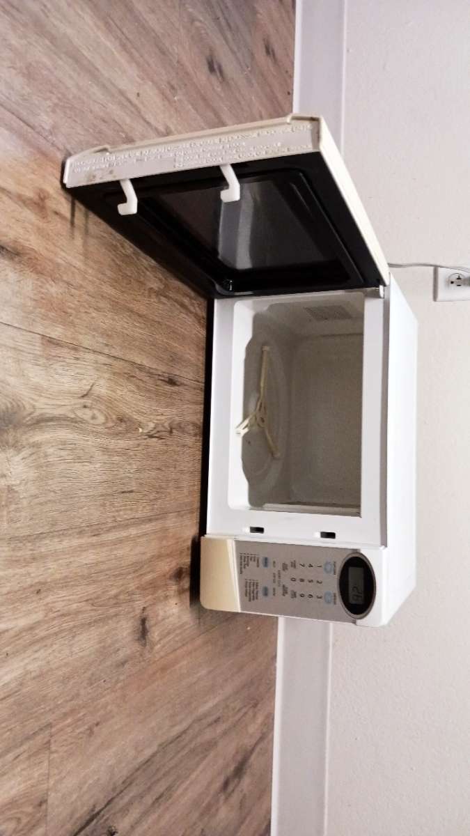 microwave Oven