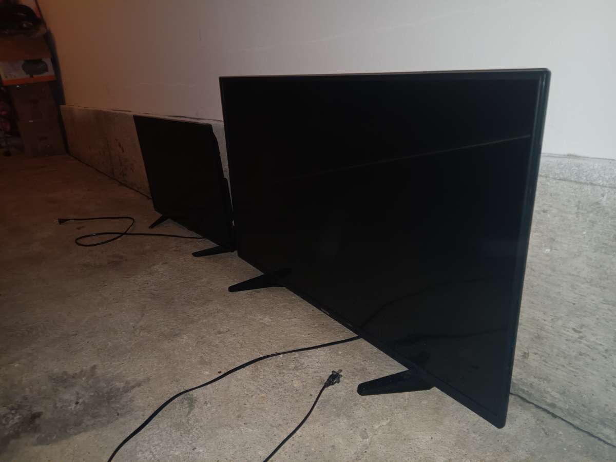 selling my 43 inch tv