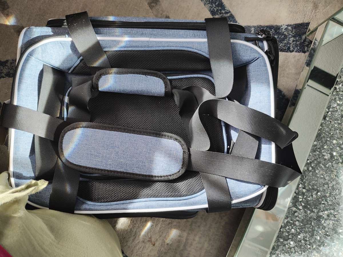 Petskd Top Expandable Pet Carrier Pickup by buyer or deliver