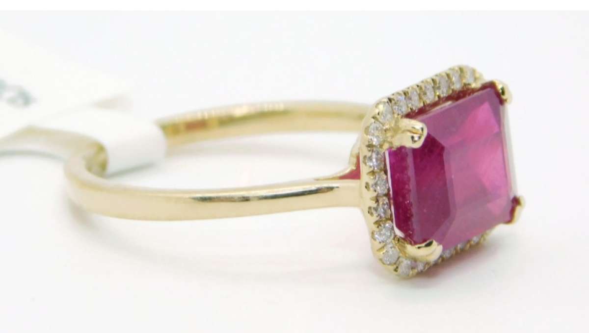 14k Gold Rudy  and diamonds   ring