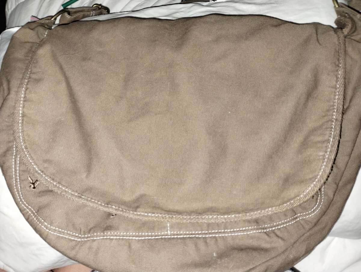 American eagle Messenger bag