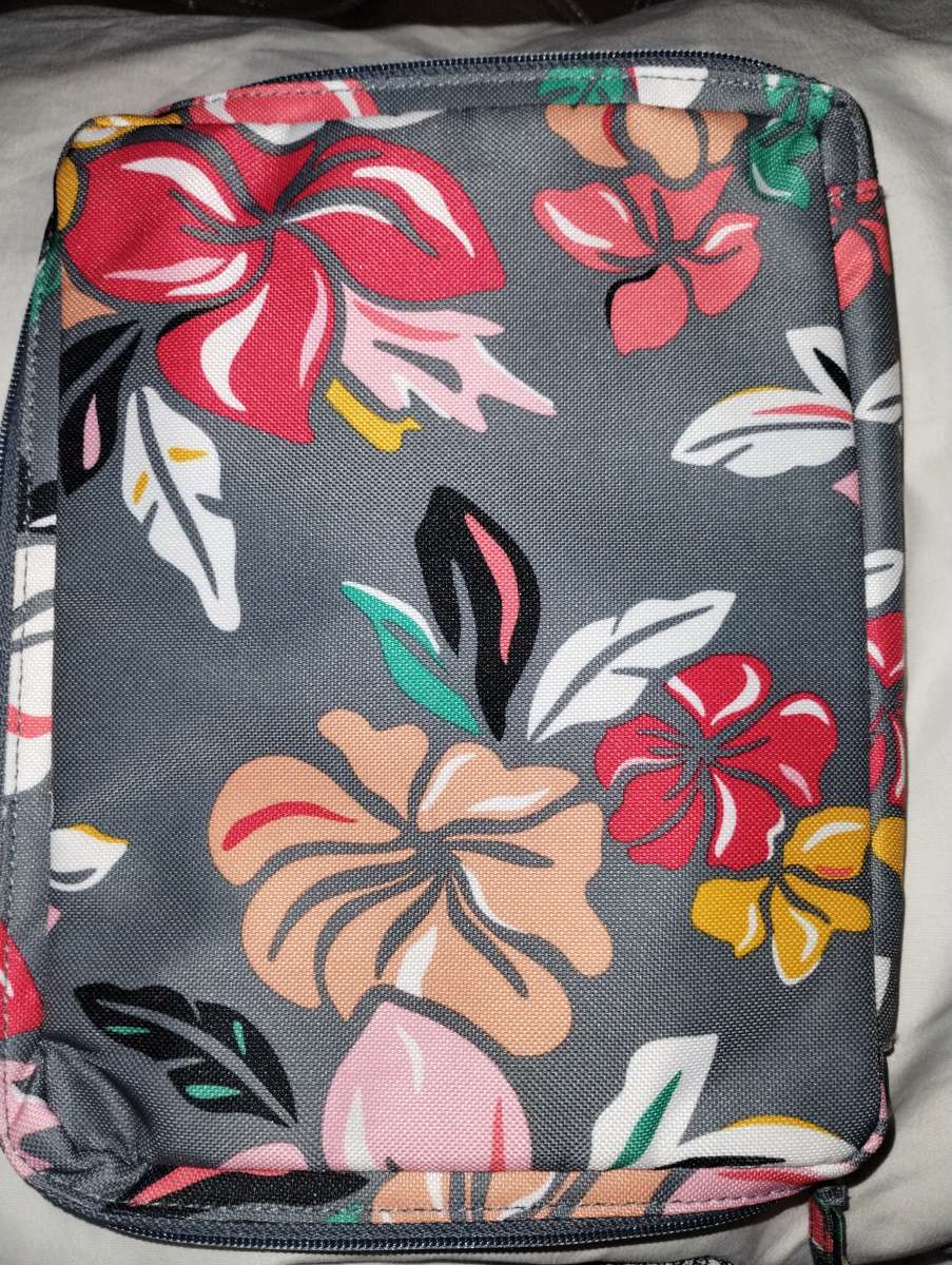 Vera Bradley baby wipes carrying case