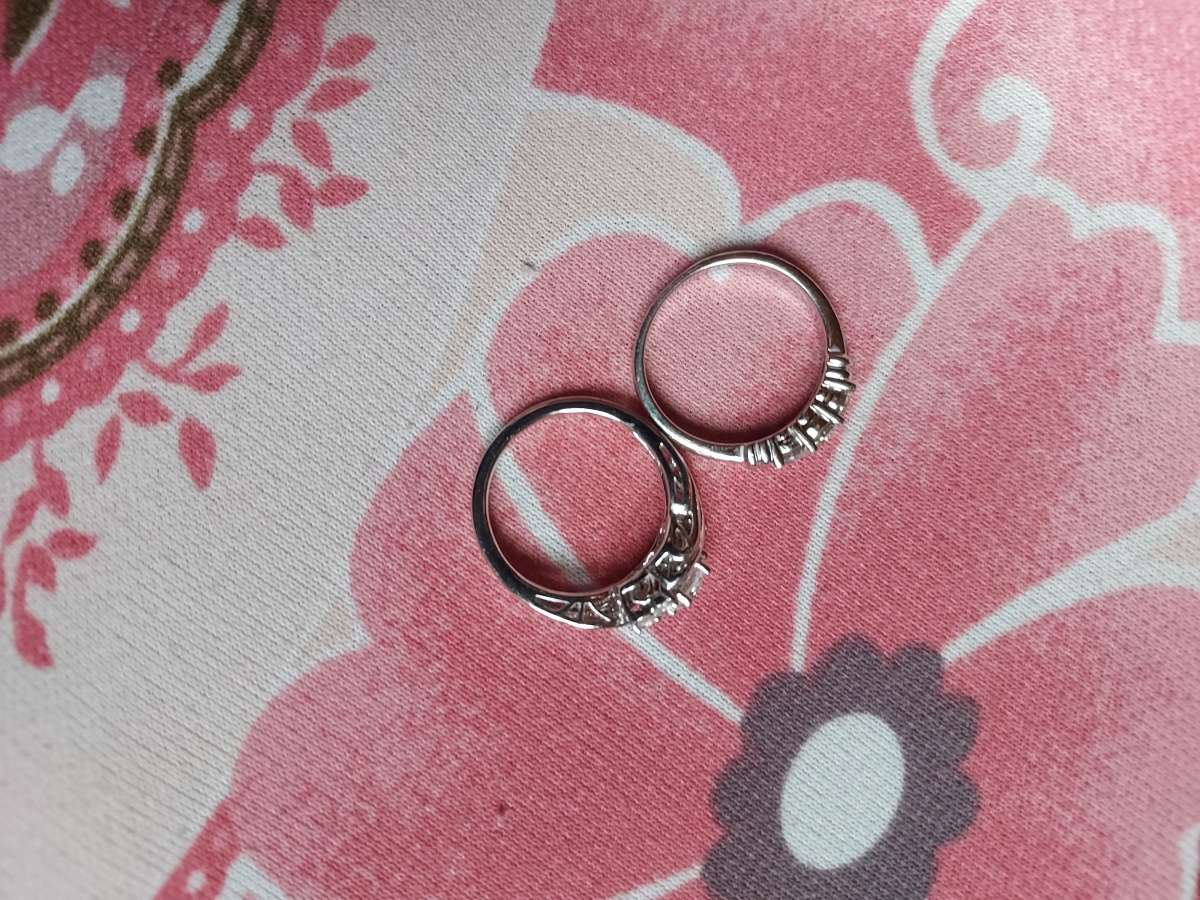 size 7 925 SILVER W  PERFECT CZ STONES  SET