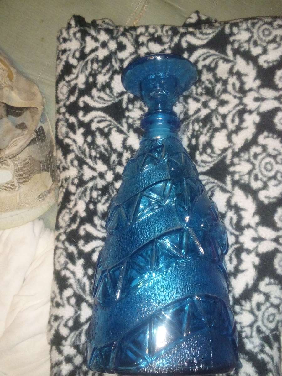 BLUE ITALIAN GLASS DECANTER