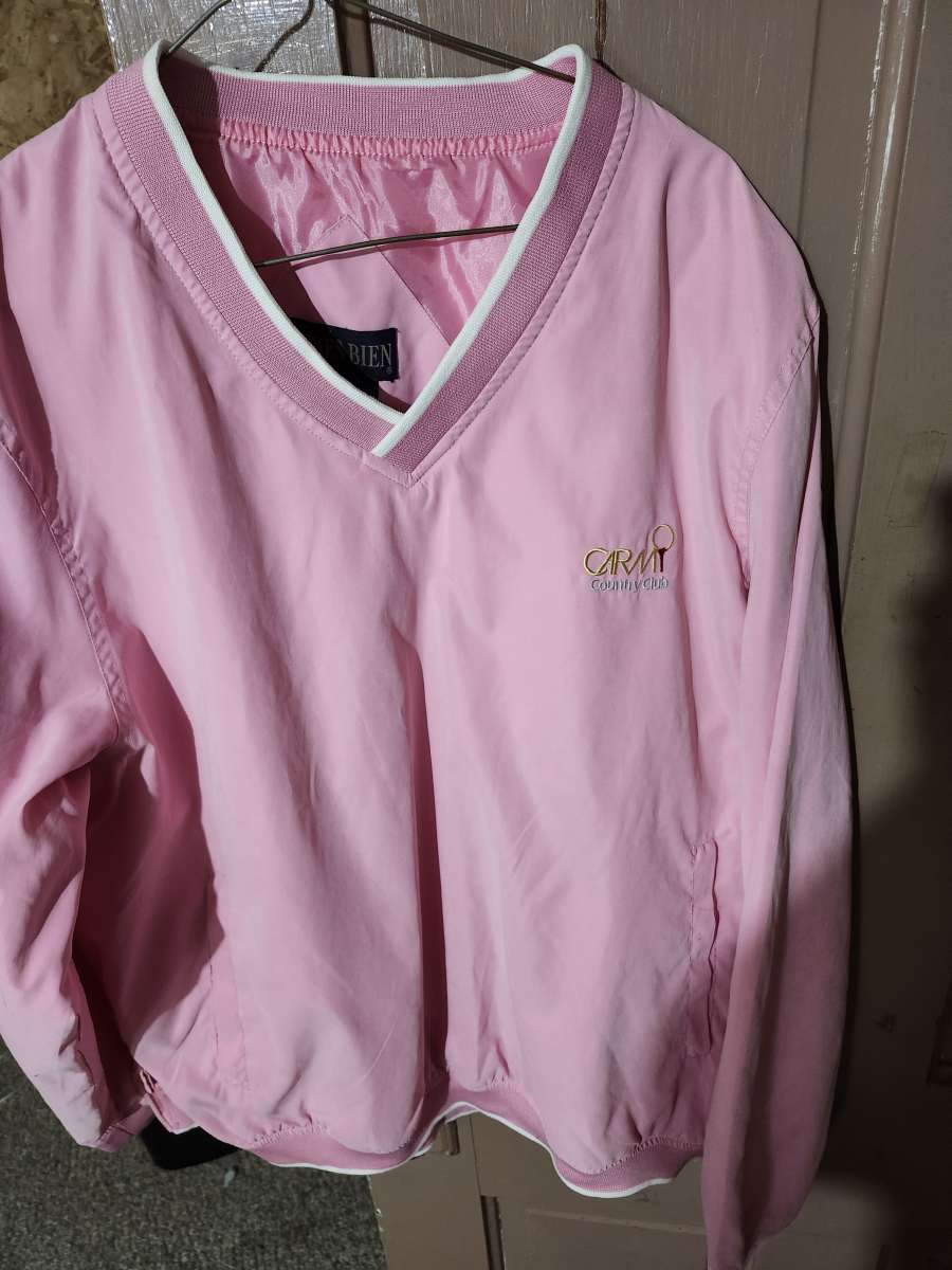 Tres bien pink pullover jacket