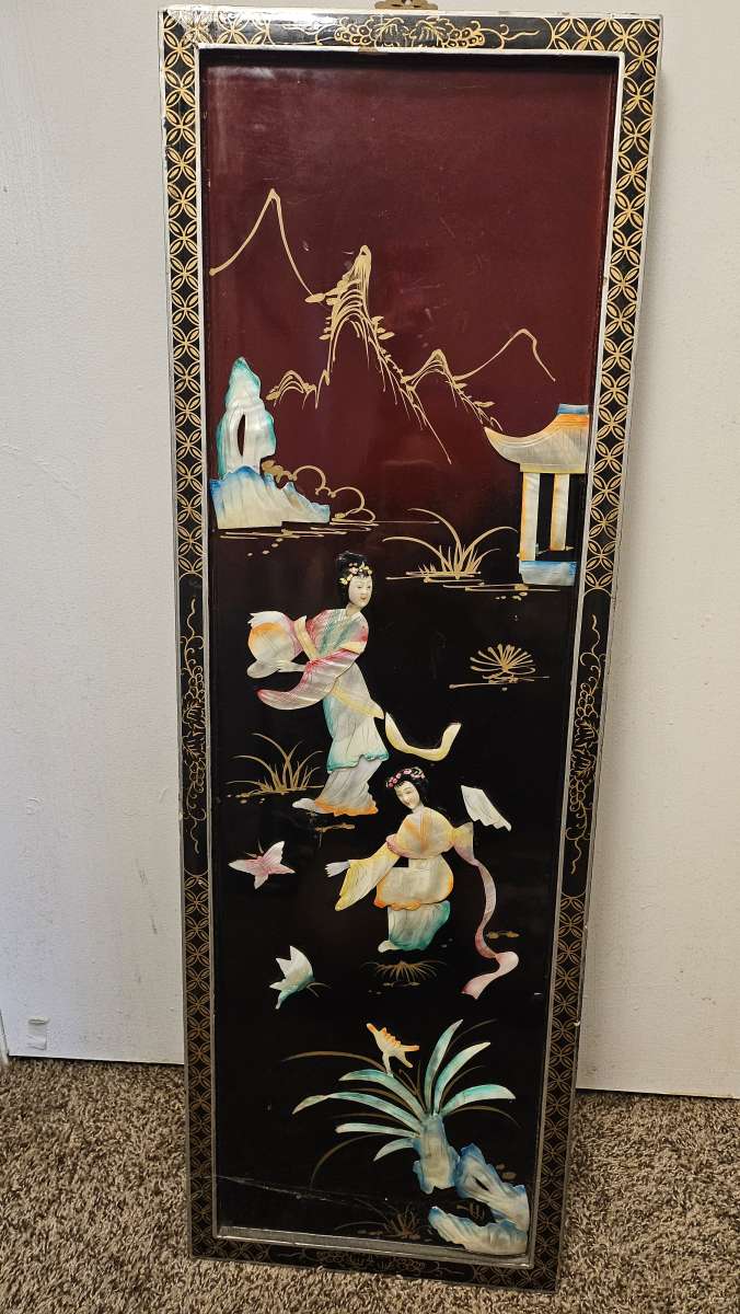 VINTAGE CHINESE MOTHER OF PEARL 3D ALBALONE SHELL ART