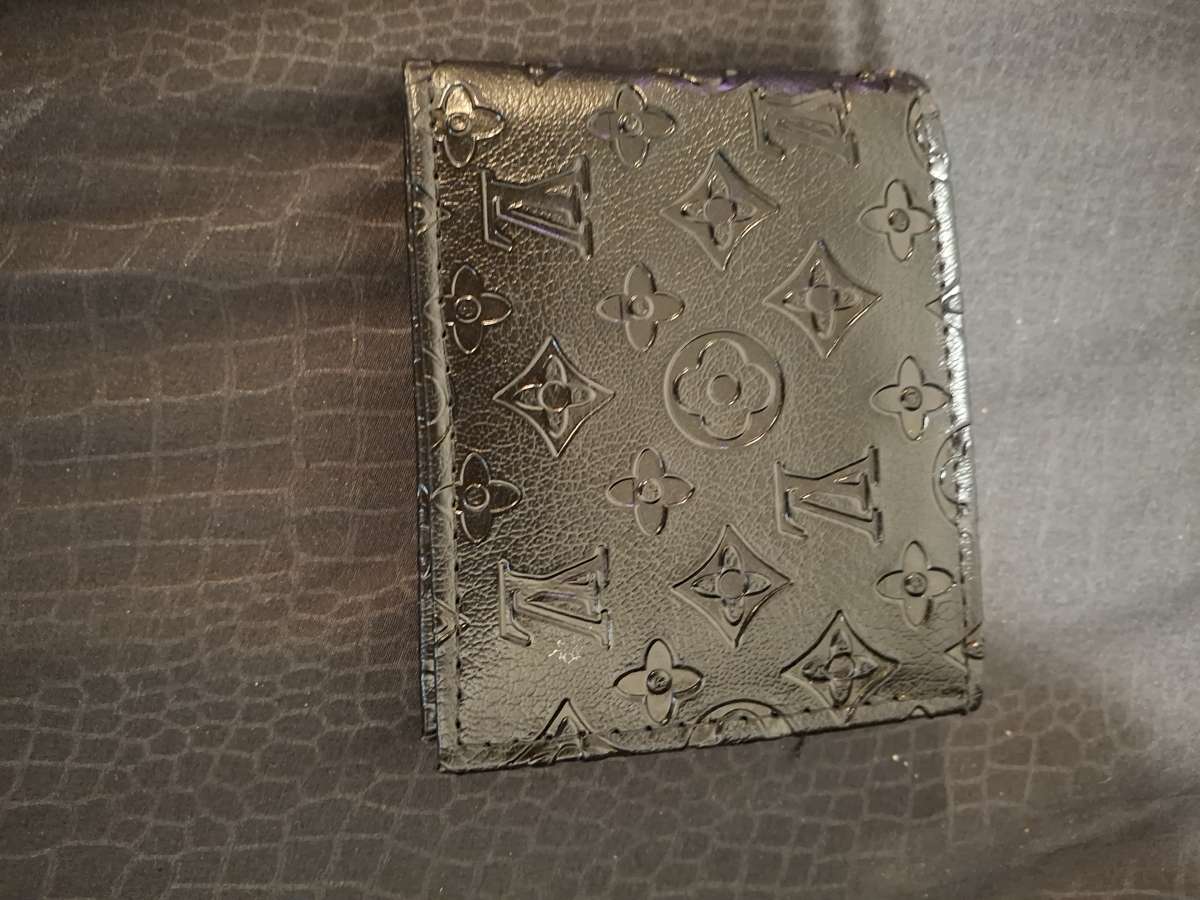 nice mens LV wallet