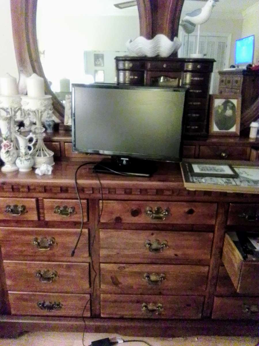 Samsung Smart TV 24 inch