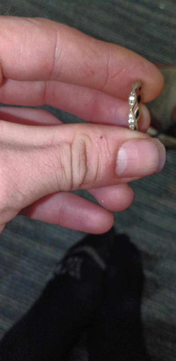 18k gold 3karat women wedding band