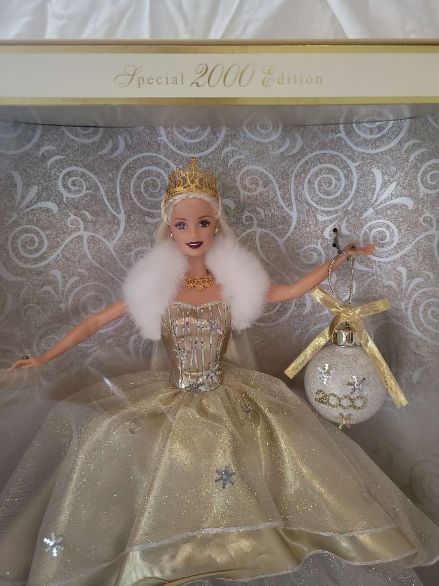 Celebration Holiday Barbie 2000