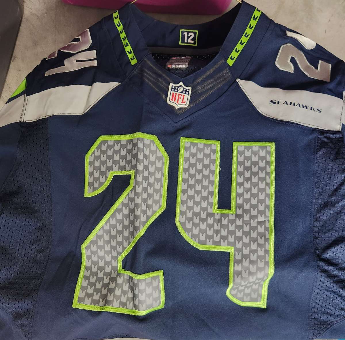 NFL Seahawks Marshawn Lynch 24 Onfield 24 Seahawks Jersey