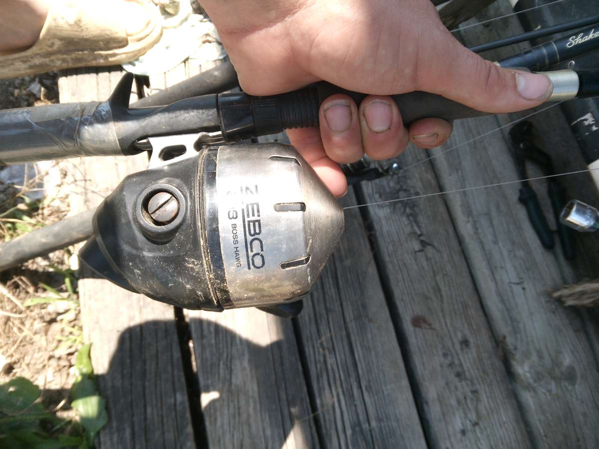 catfihing poles and reels