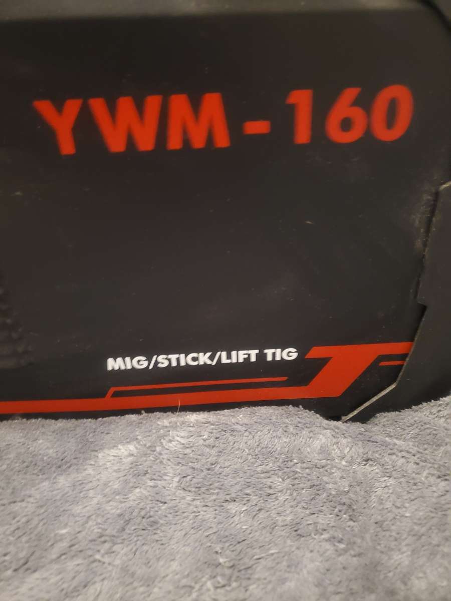 YesWelder with Helmet