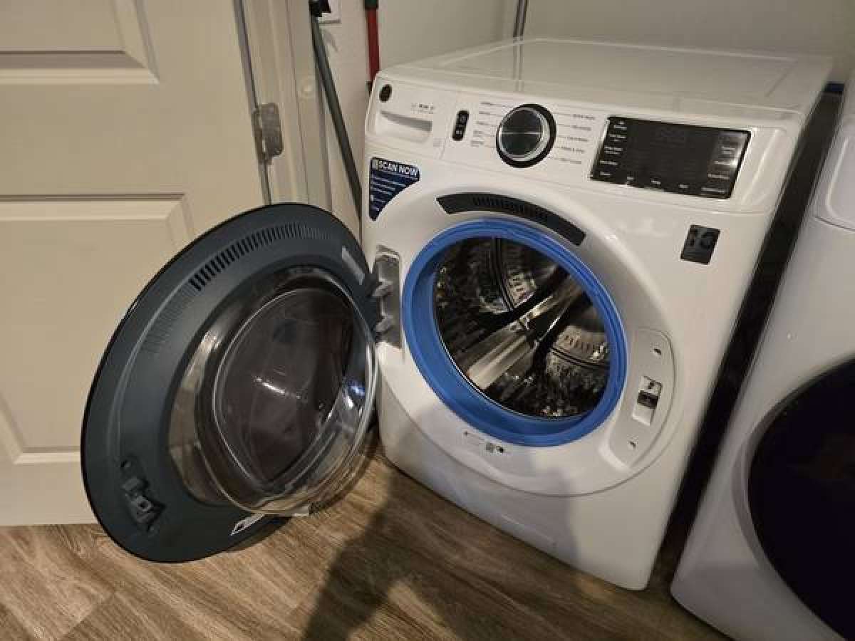lg Washer and dryer