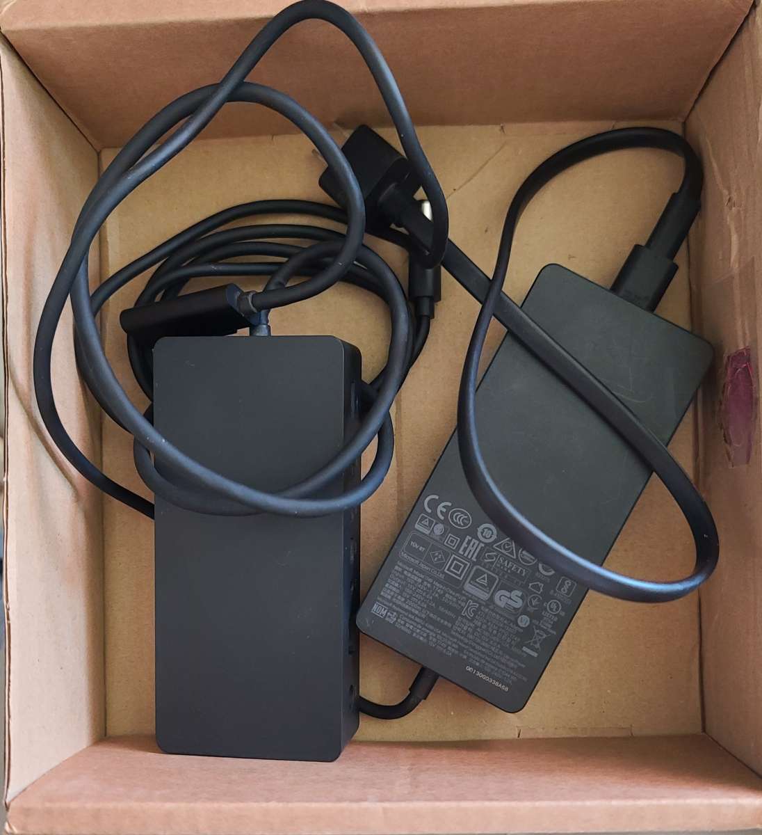 Microsoft Surface Pro 4 and Surface Dock Like New