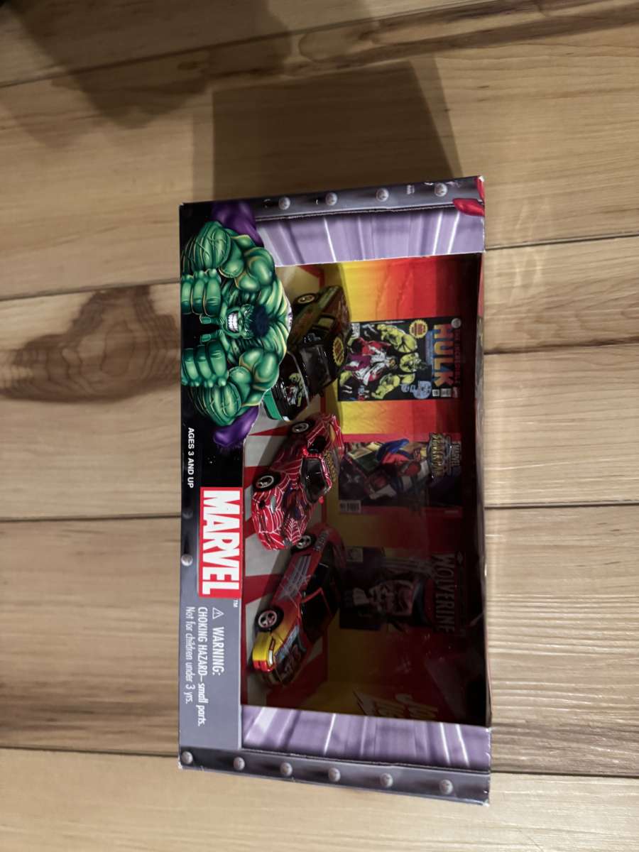 MARVEL TOY RACING CARS