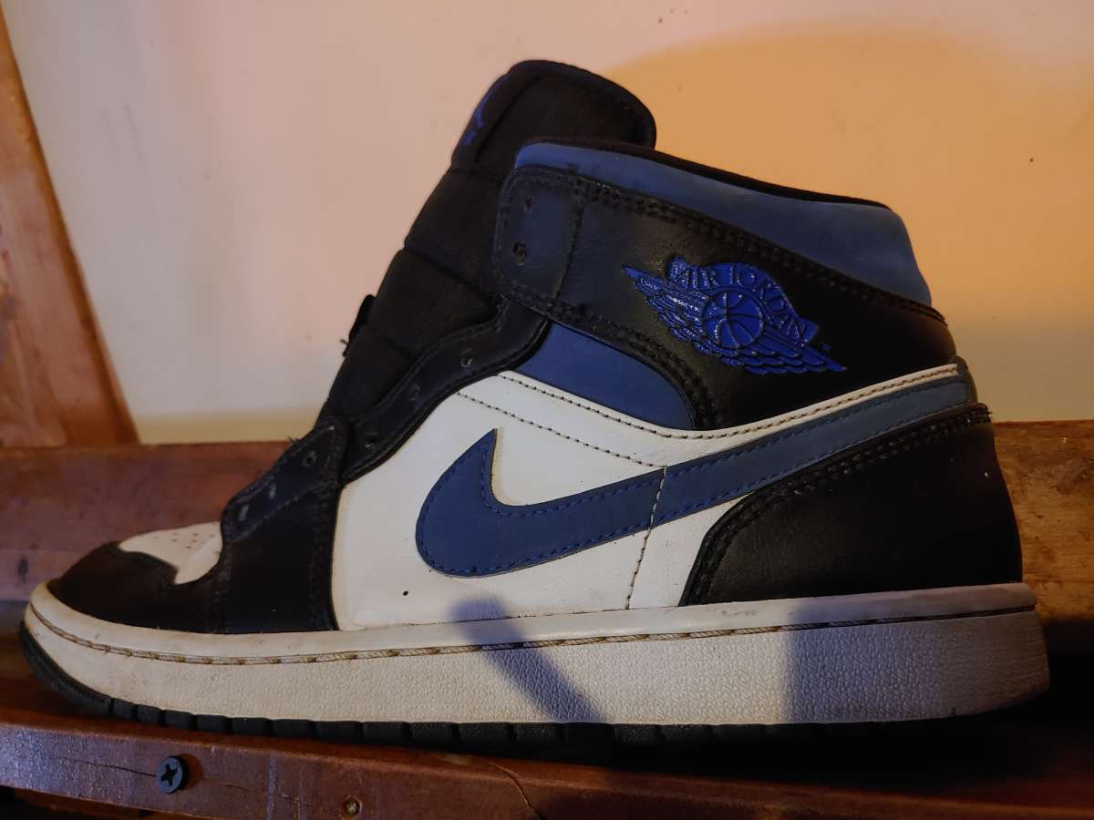 jordans retro 1