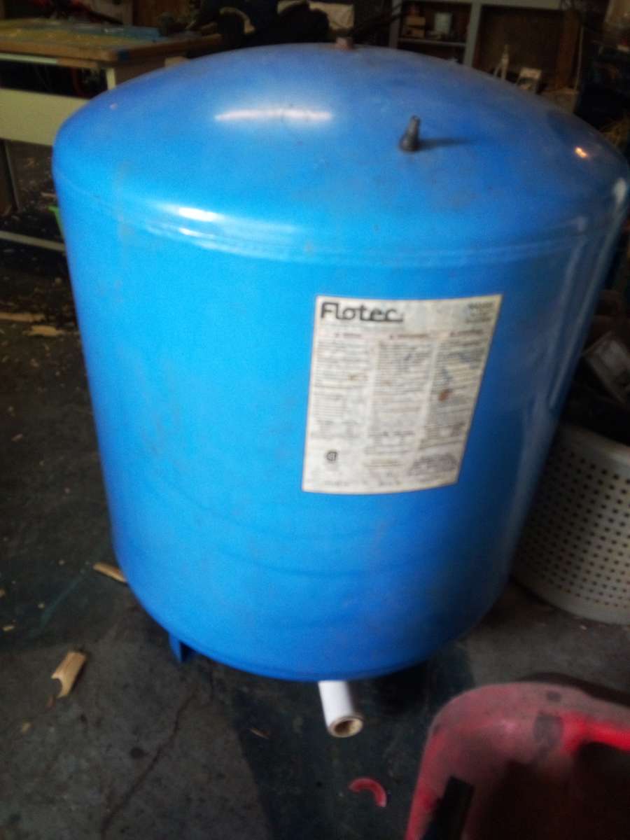 water pressure tank