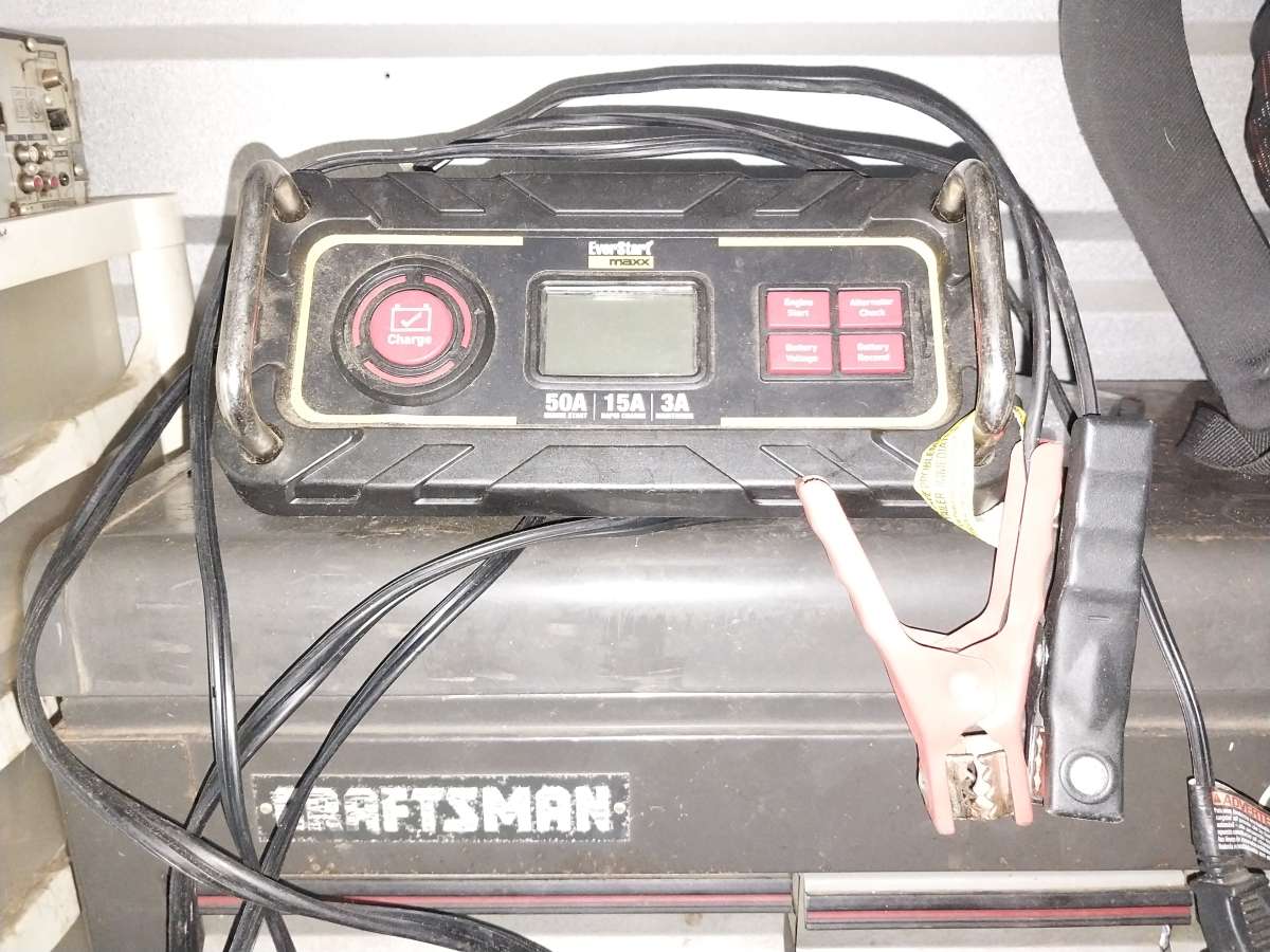 everstart car battery charger