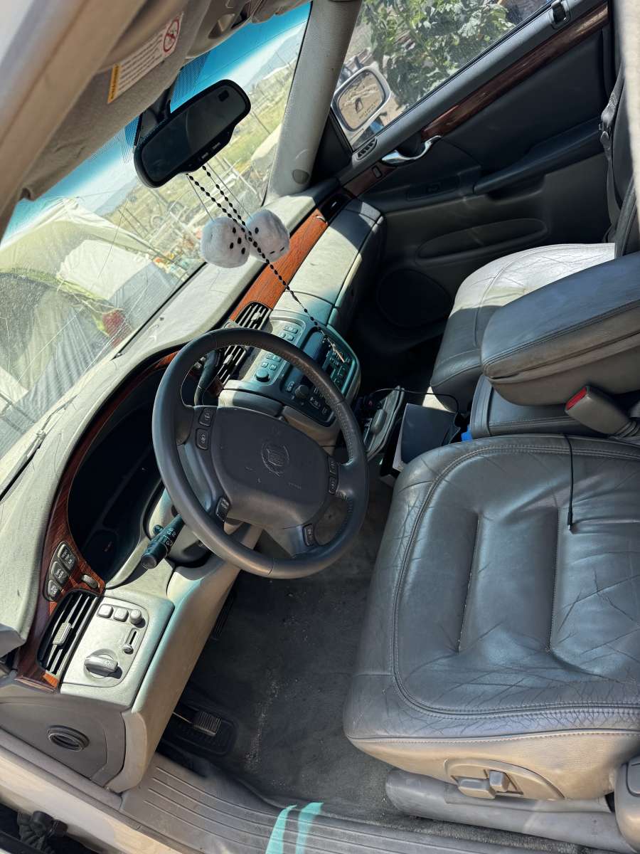 2000 Cadillac Devile