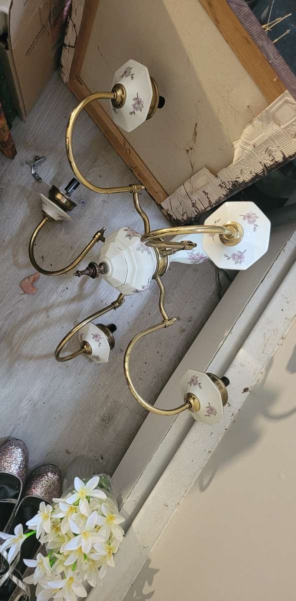 antique porcelian and brass flower chandelior