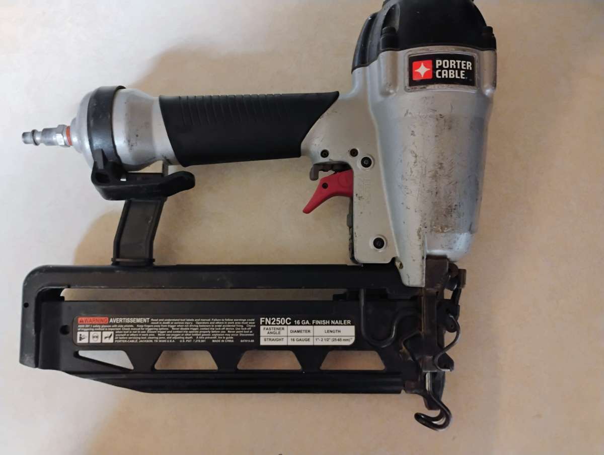 Porter Cable pneumatic finish nailer 16 gauge