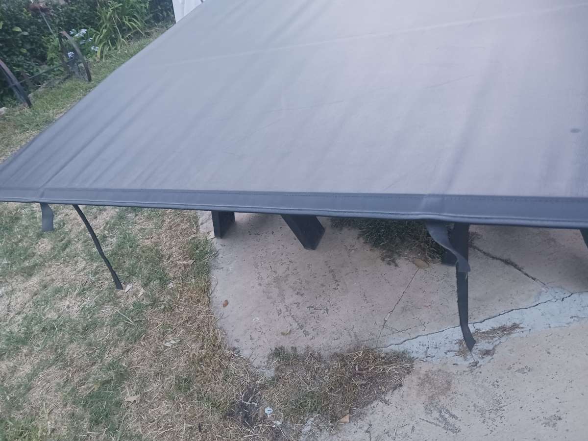 tonneau cover