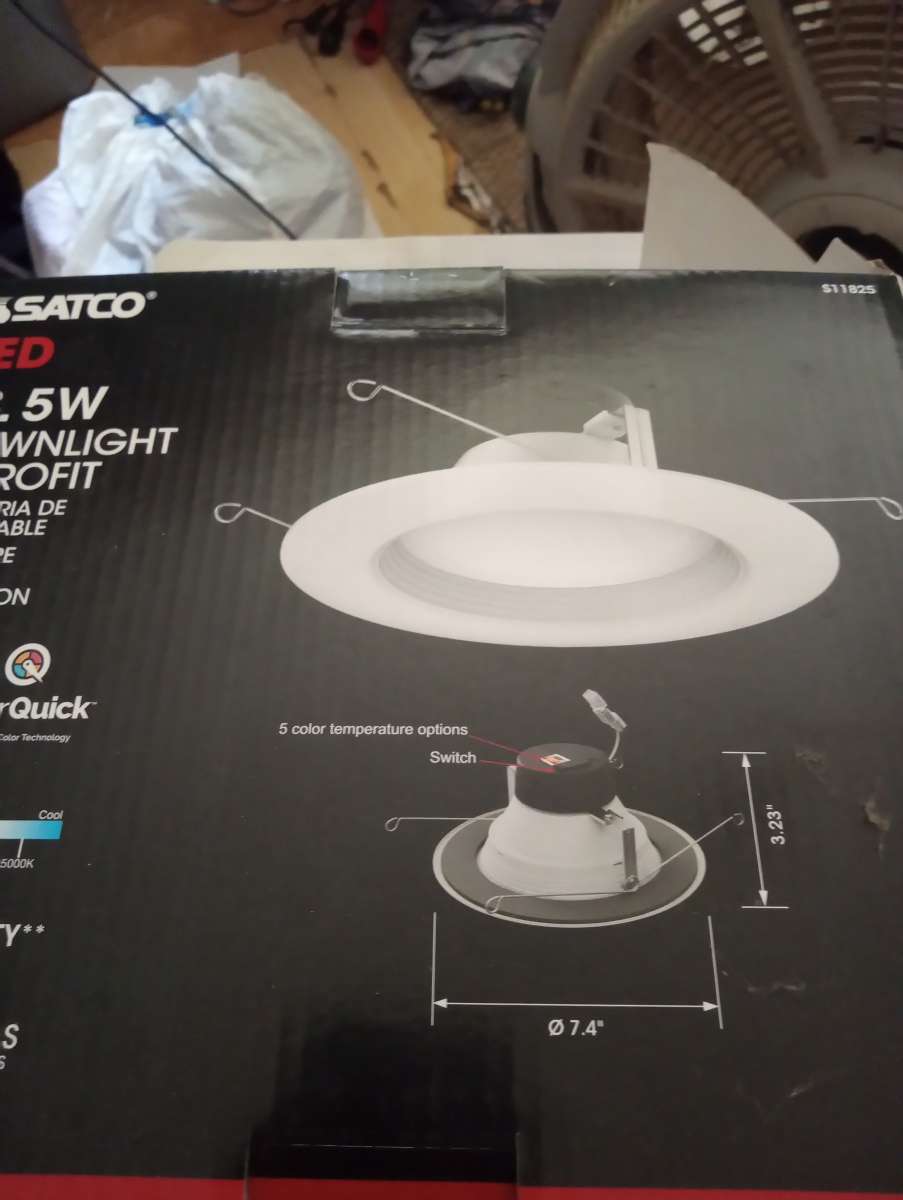 I got two ceiling lights